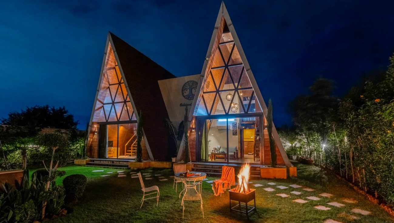 event-venue-ELIVAAS Oakwood Cottages