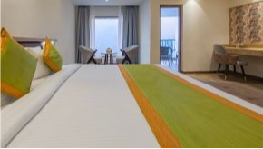 Valley View Premier Room With Balcony