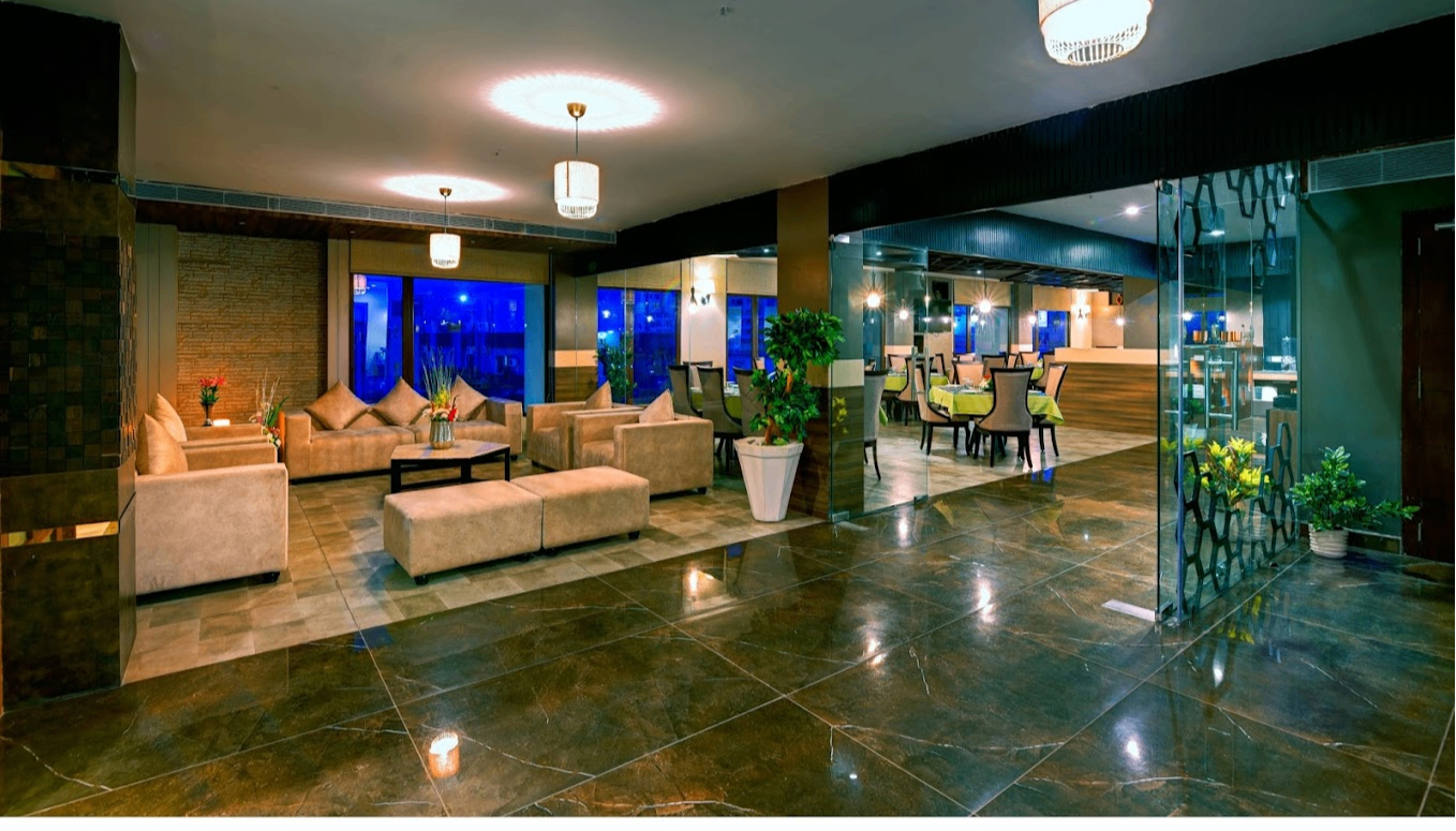 event-venue-Udaan Clover Hotel & Banquet