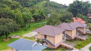 Garden View Premier Suite With Balcony
