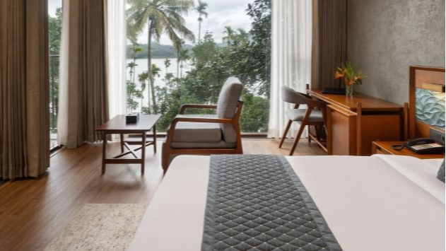 Waterfront Room with Balcony