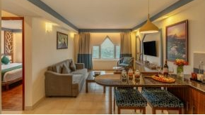 2-Bedroom Family Suite with Balcony