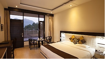 Superior Bliss Hill View With Balcony