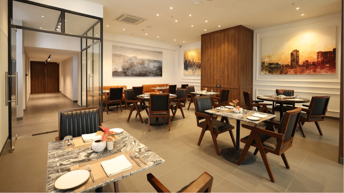 Sky Club: Rooftop Restaurant, Bar