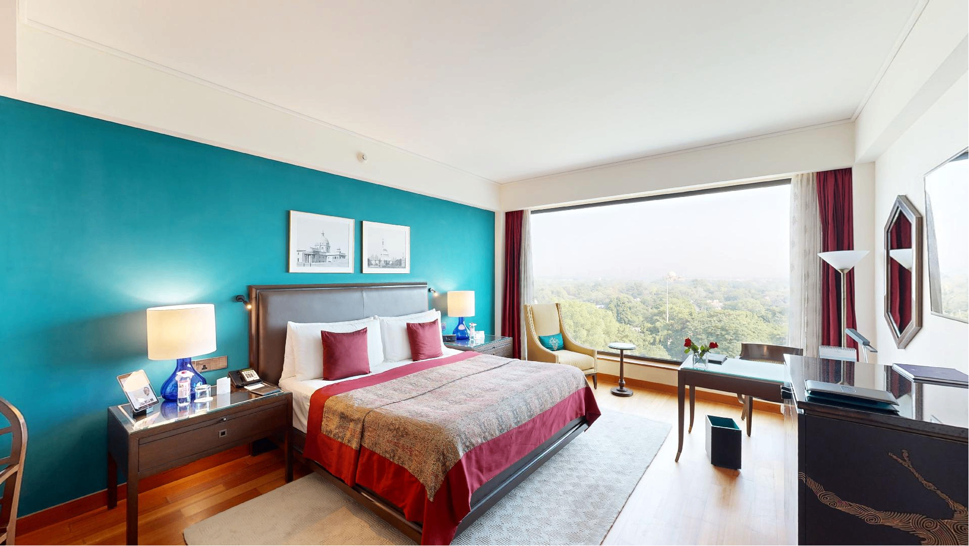 Premier Room