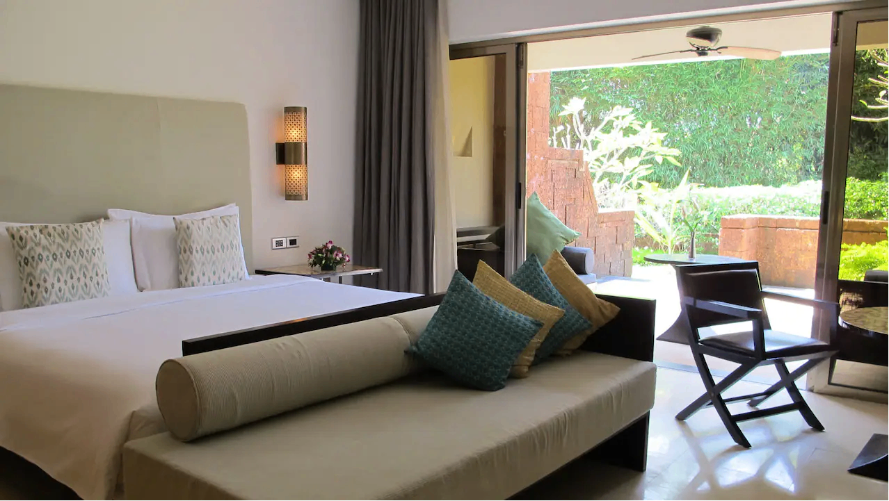 King Bed Family Terrace Room