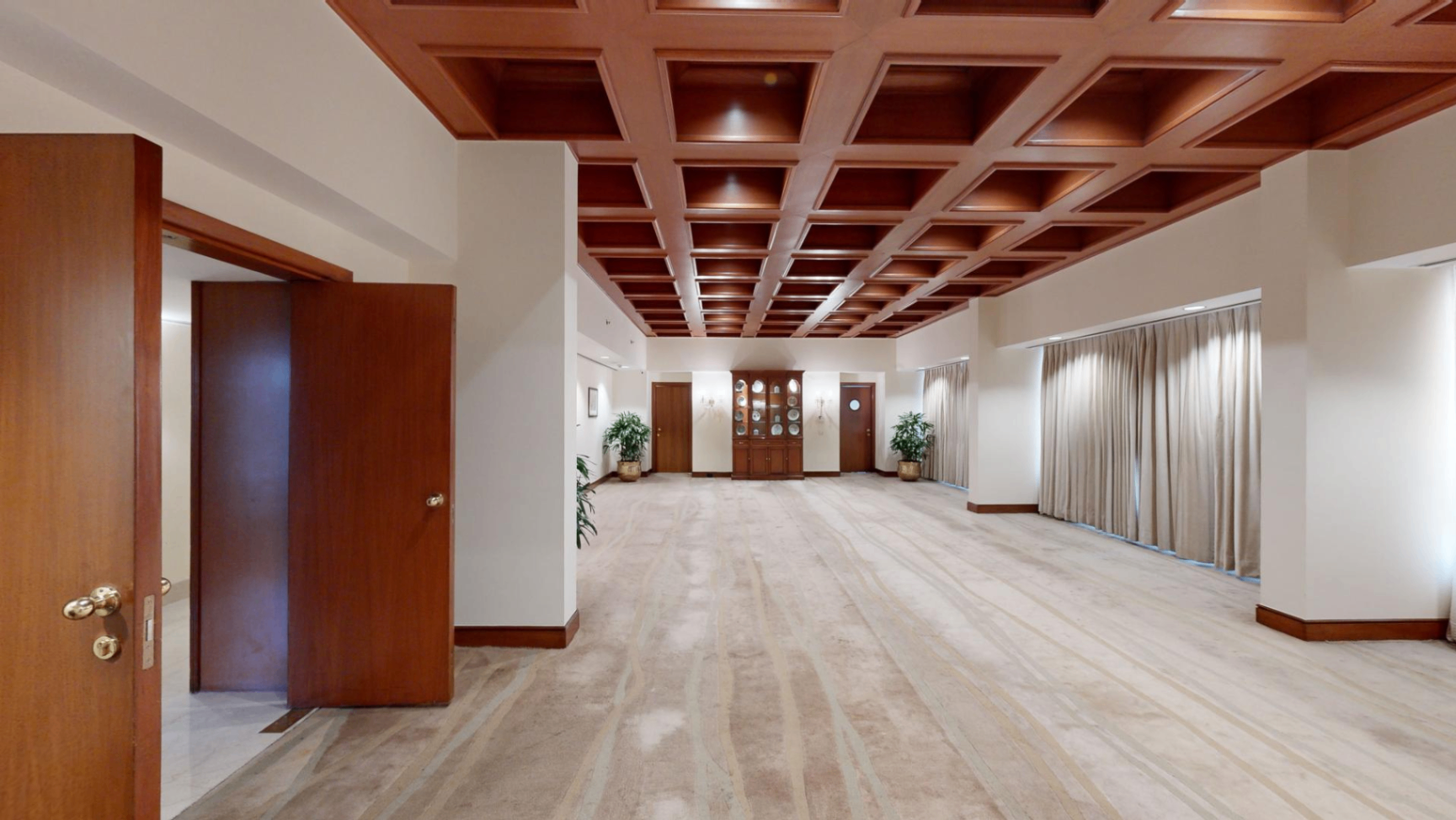 Jaipur Suite