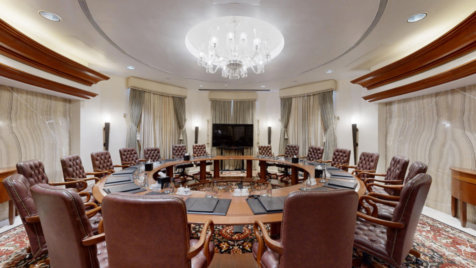 Royal Club Boardroom