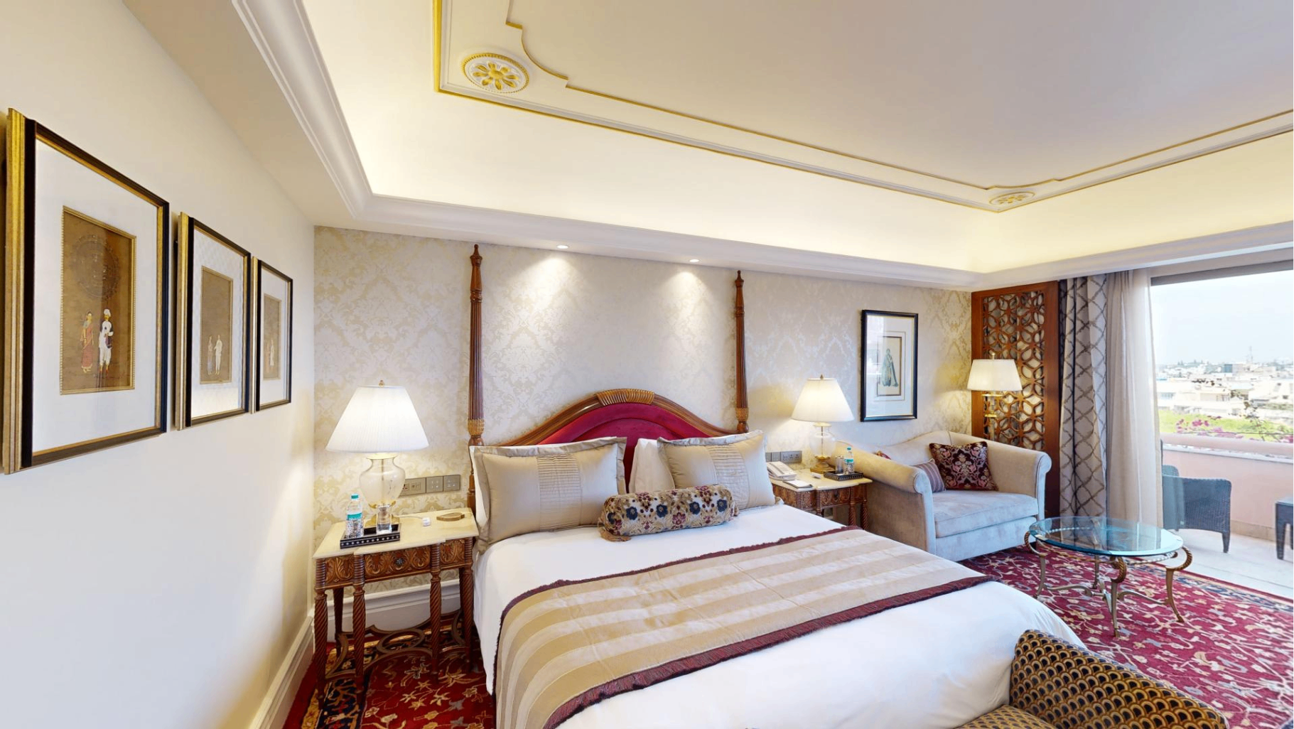 Royal Club Room