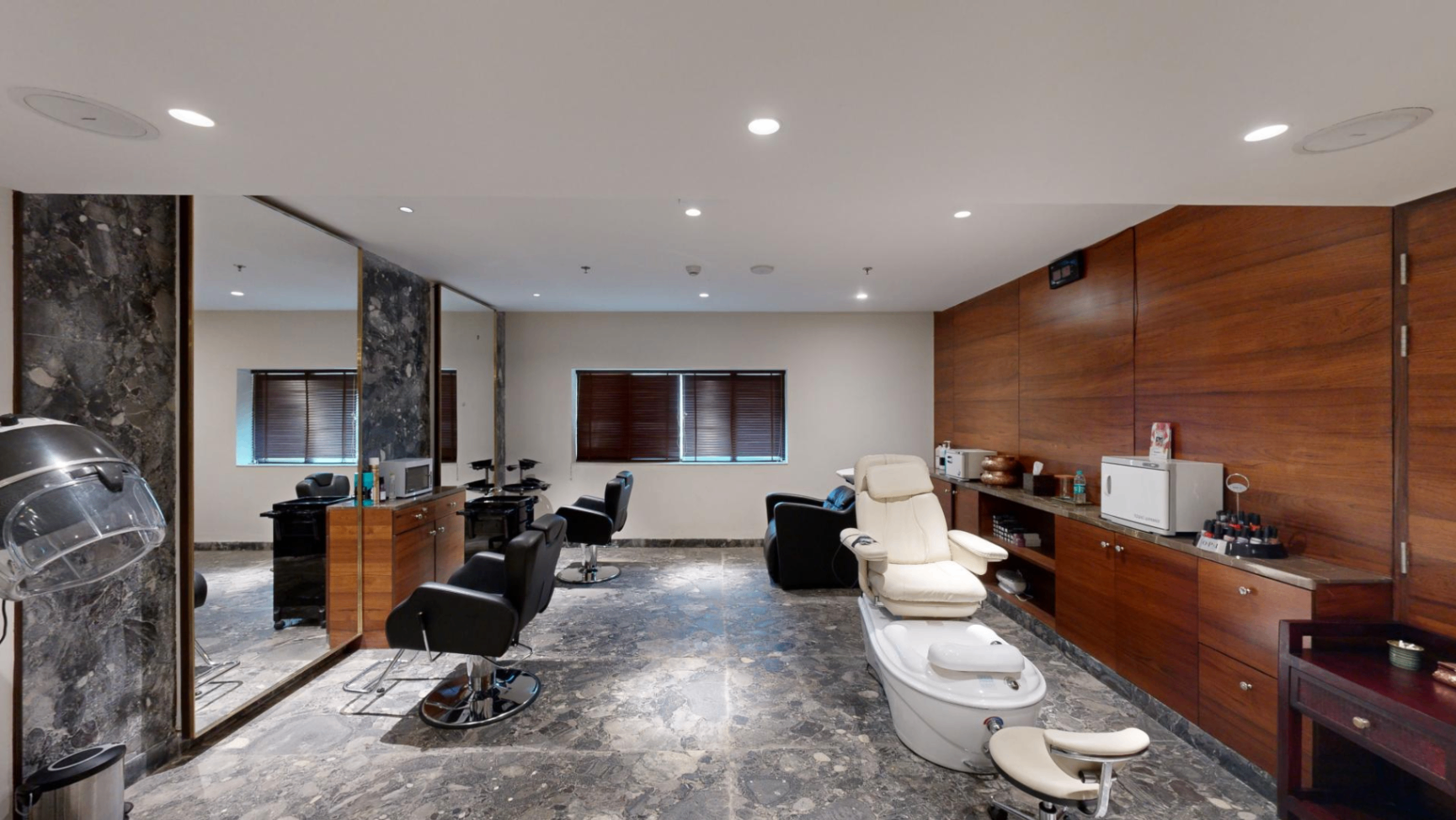 Salon
