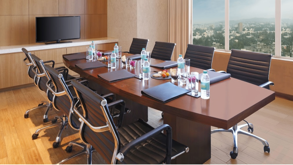 Executive Lounge - Meeting Room 1