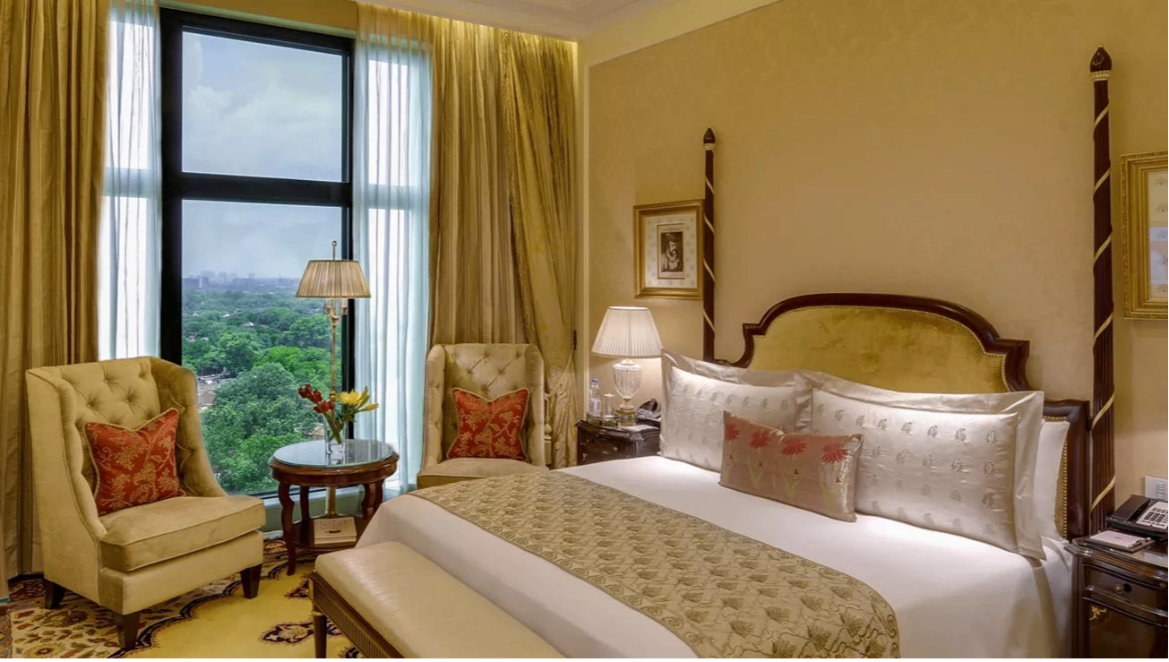Grand Suite with Plunge Pool