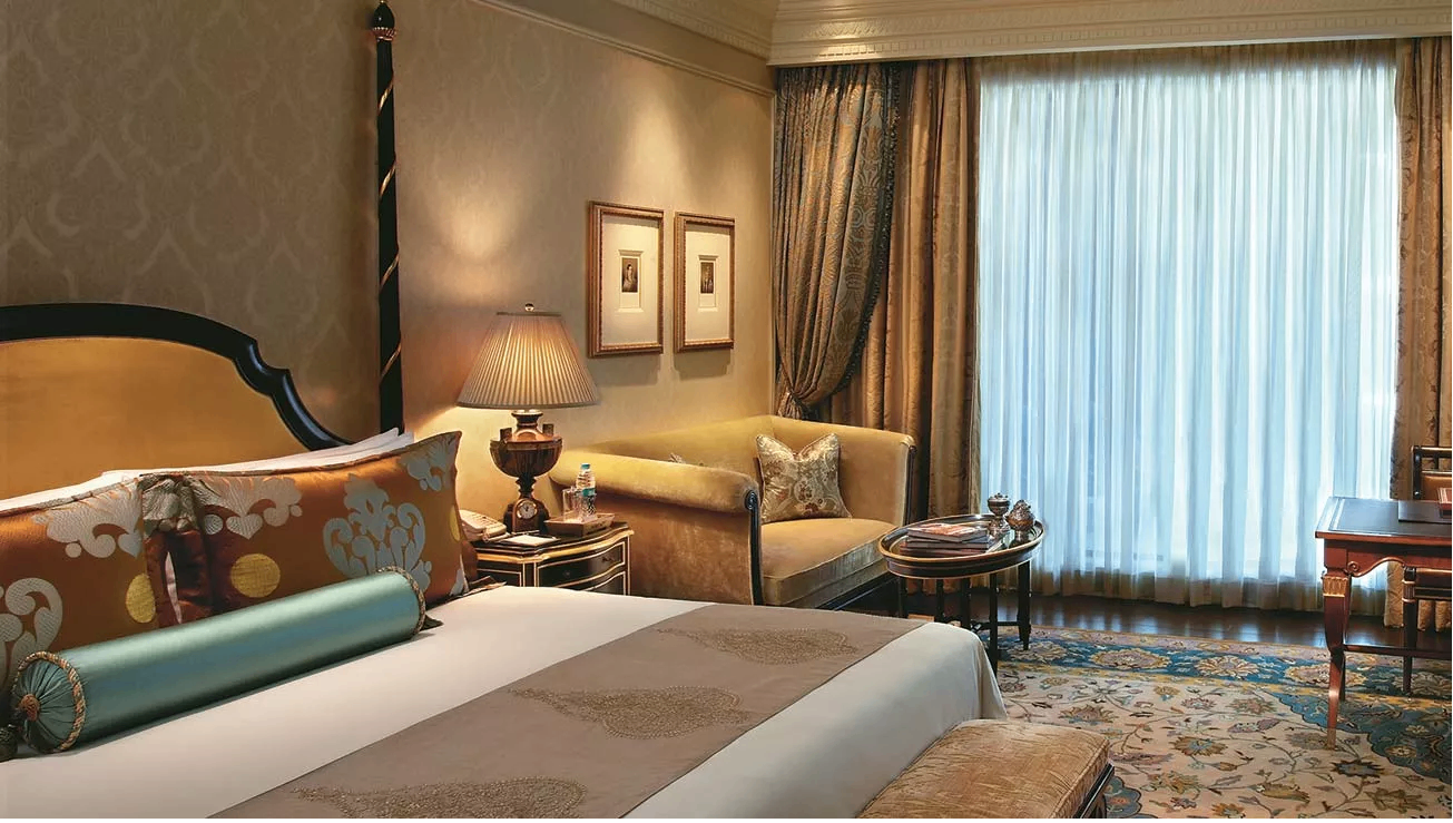 Grande Deluxe Room