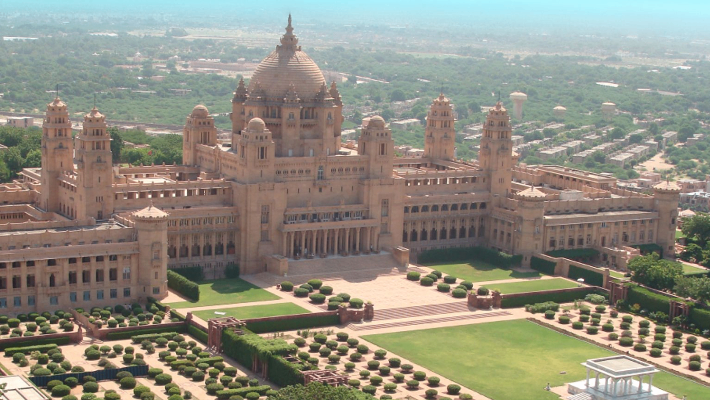 Baradari Front Lawns