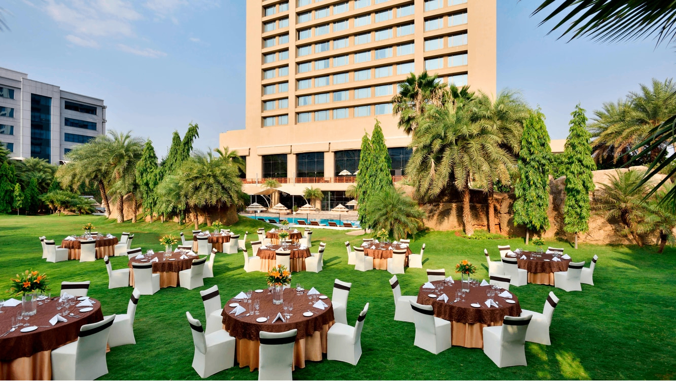 Westin Lawns