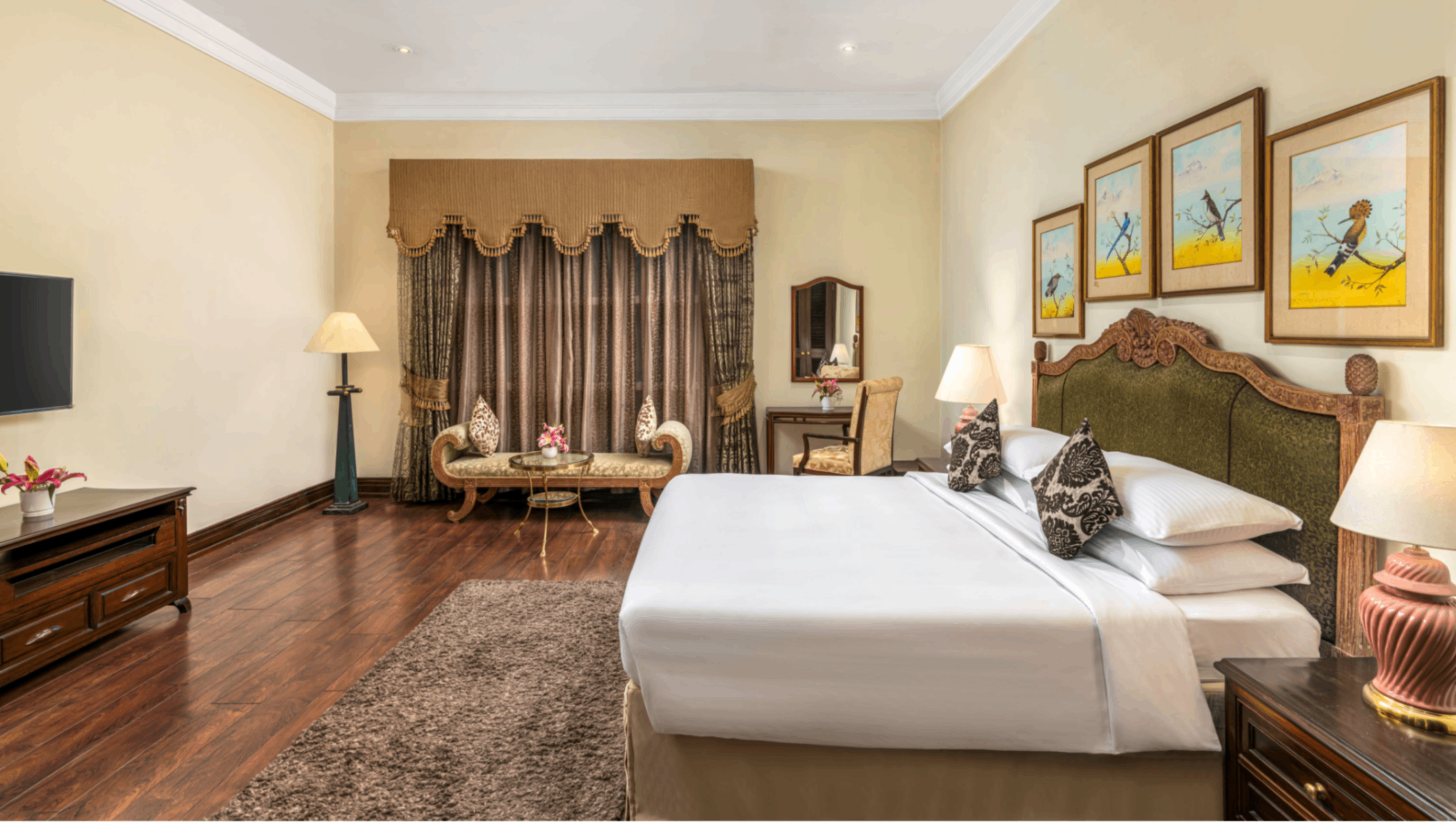 Regal Suite