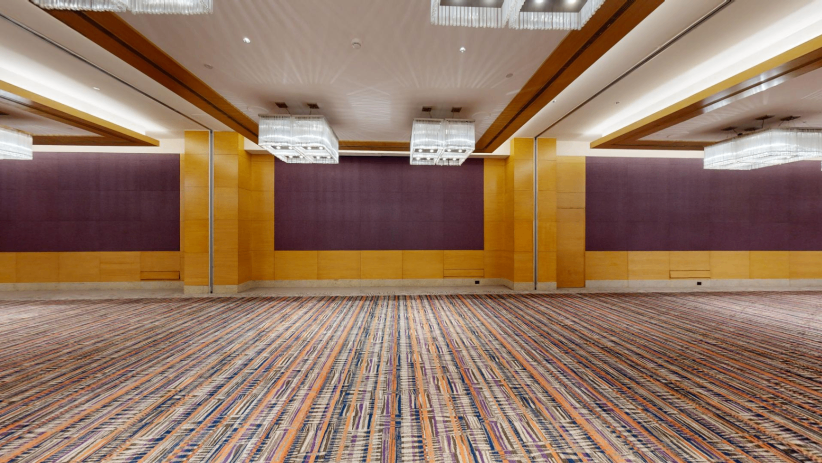 Grand Salon II