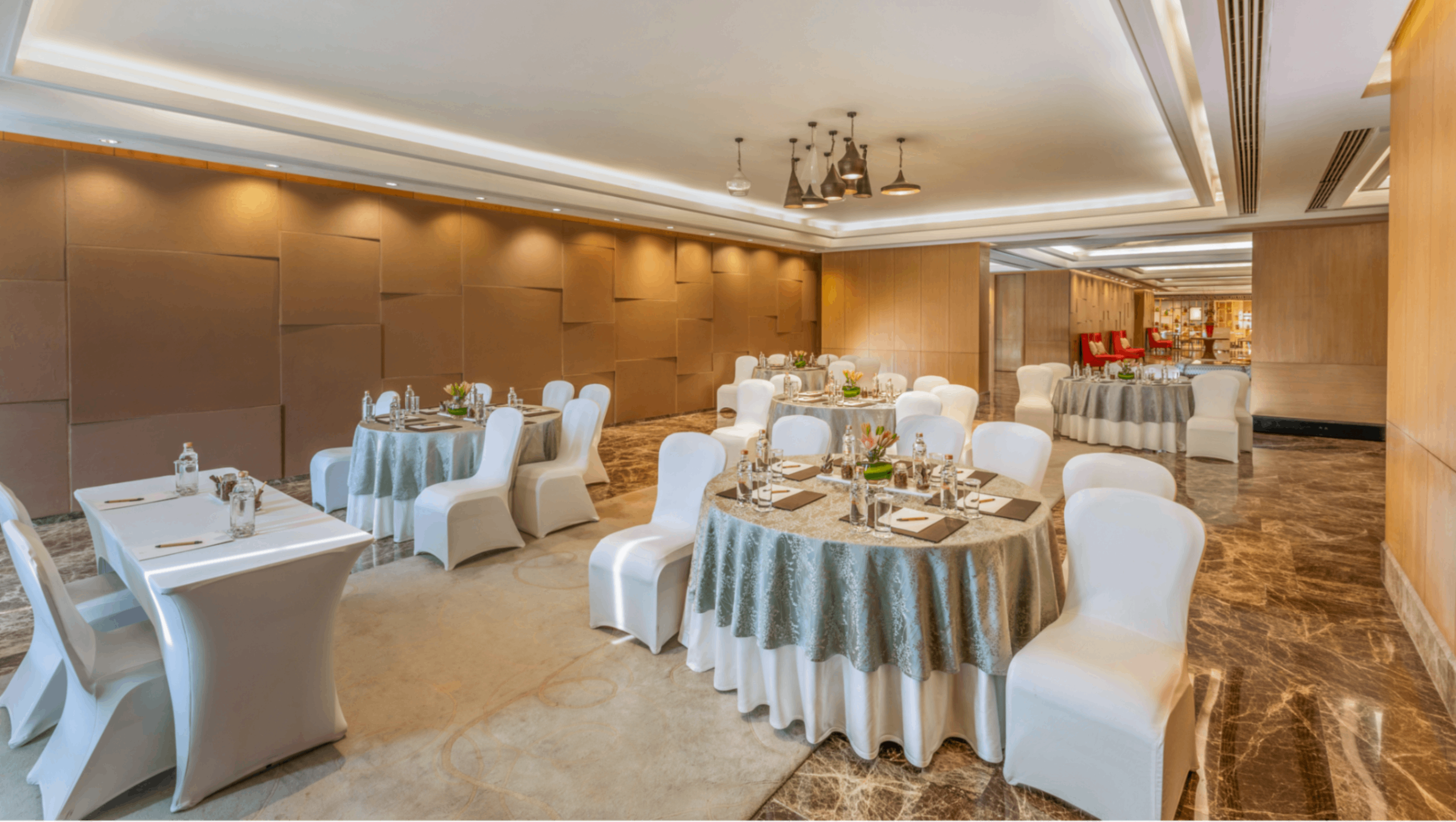 Convention Lounge