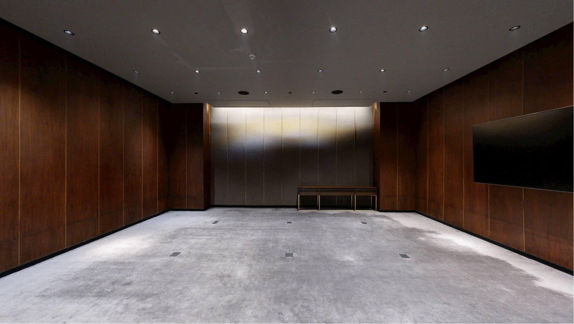 Club Room 1