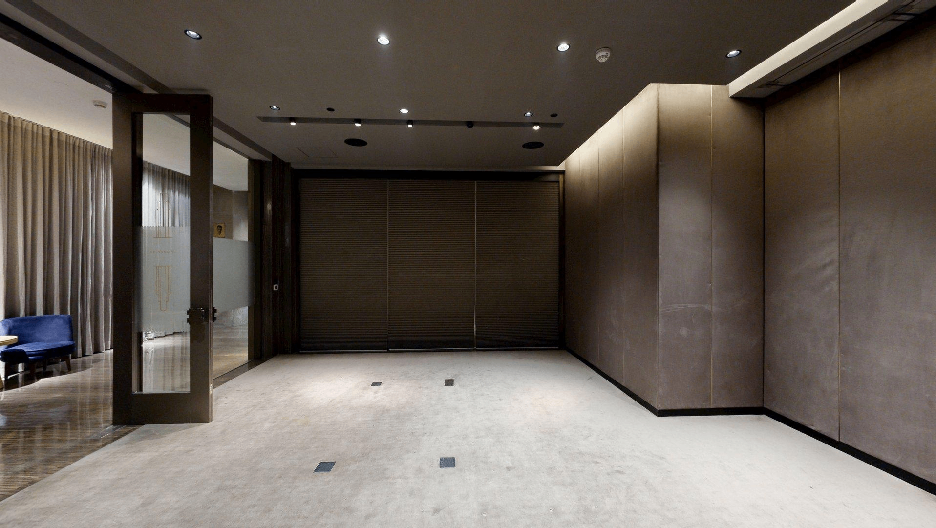 Club Room 2