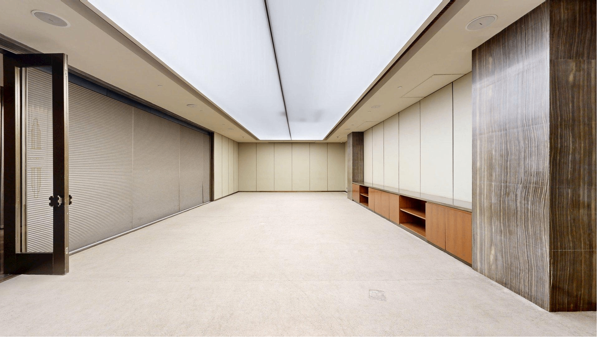 Club Room 3