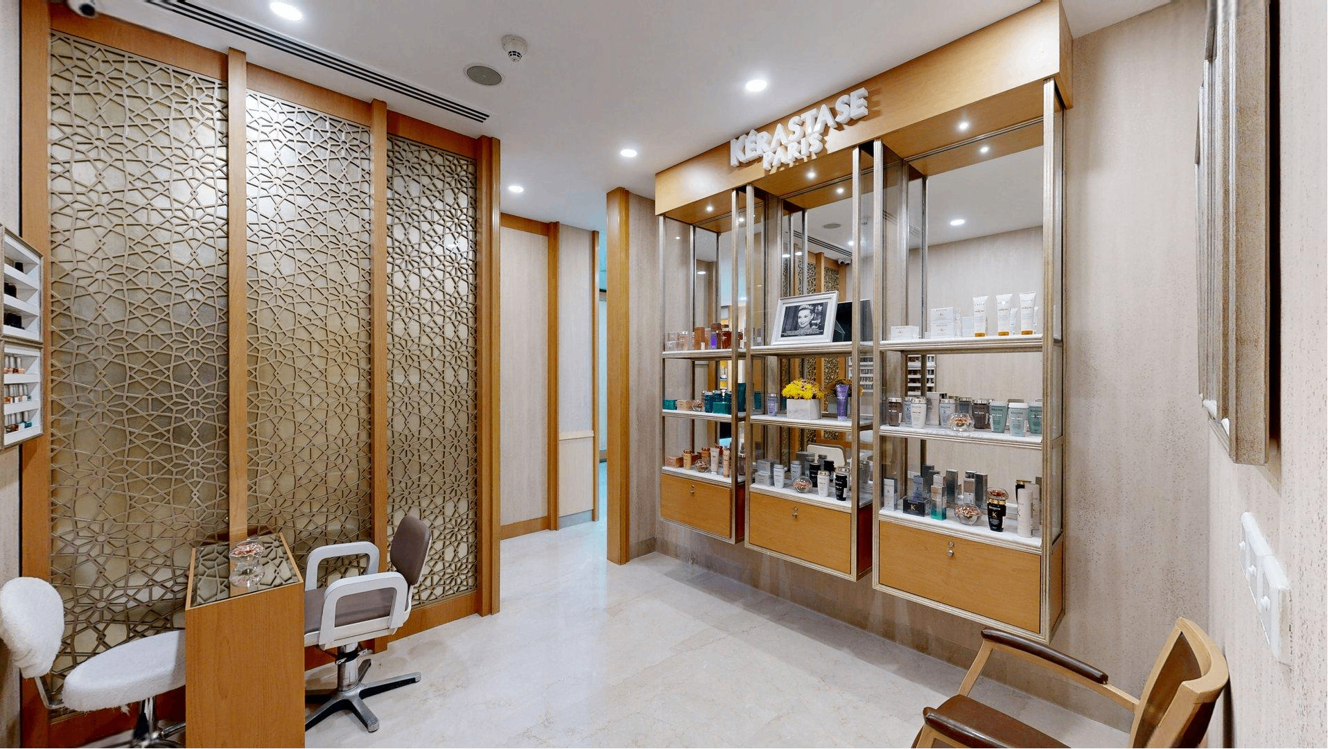 Salon