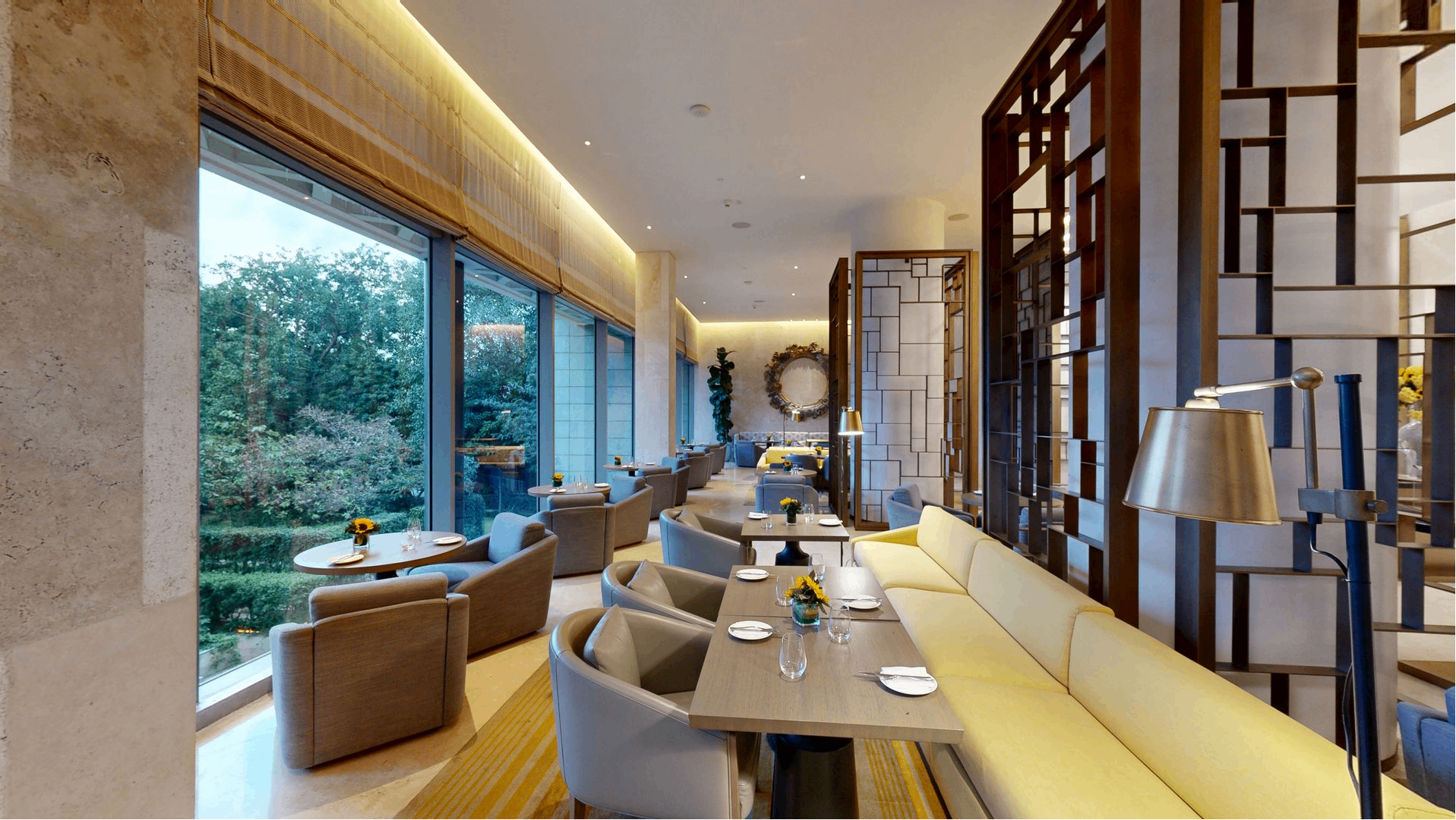 Lobby Lounge & Terrace