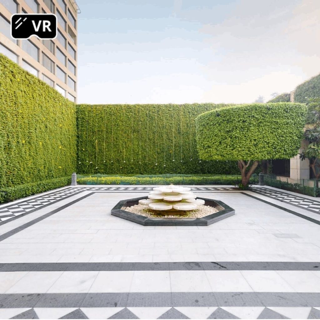 Courtyard - The Oberoi, New Delhi